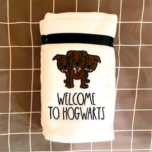 Rae Dunn Welcome Hogwarts Towels
